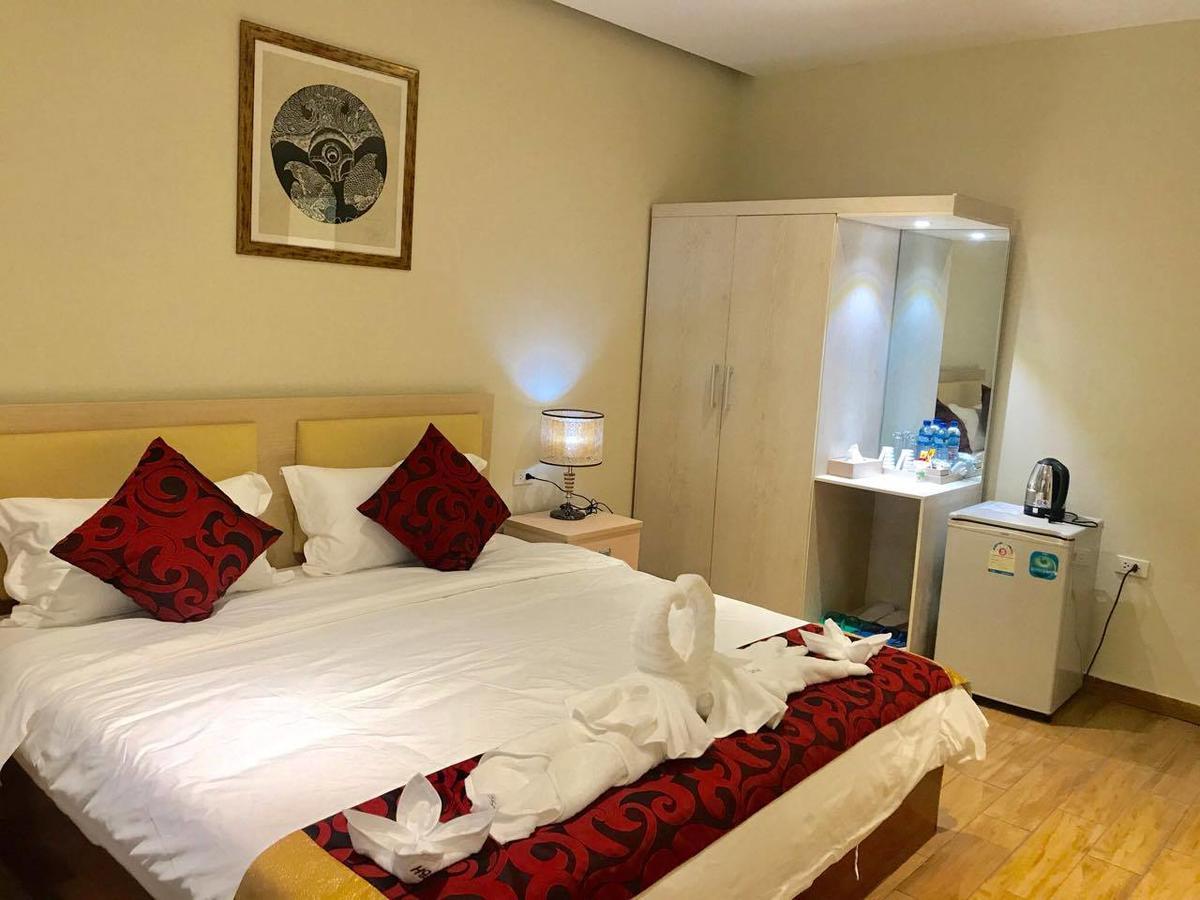 Central Boutique Hotel Vientiane Exteriör bild