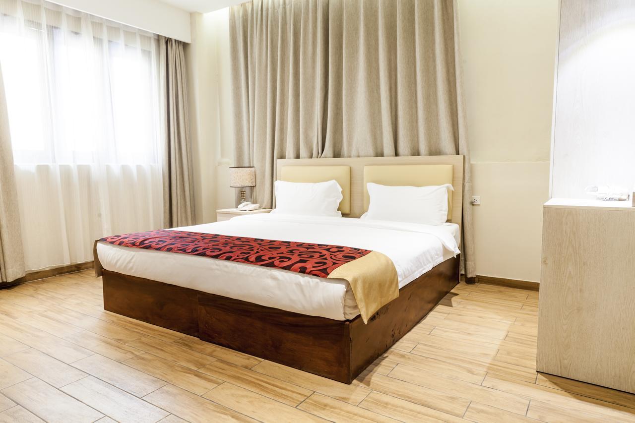Central Boutique Hotel Vientiane Exteriör bild